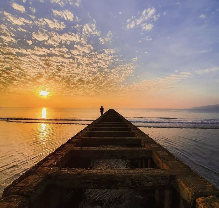 Trifa Wisata Cilacap: Rahasia Senja yang Mengajak Anda Terbang